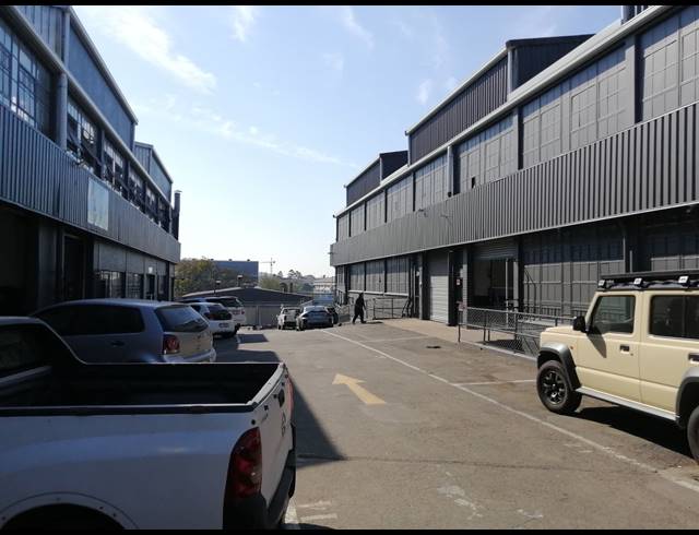 310M² MINI FACTORY TO LET IN PINETOWN CENTRAL